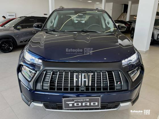 FIAT TORO 1.3 TURBO 270 HYBRID VOLCANO AT6 FIAT TORO 1.3 TURBO 270 HYBRID VOLCANO AT6